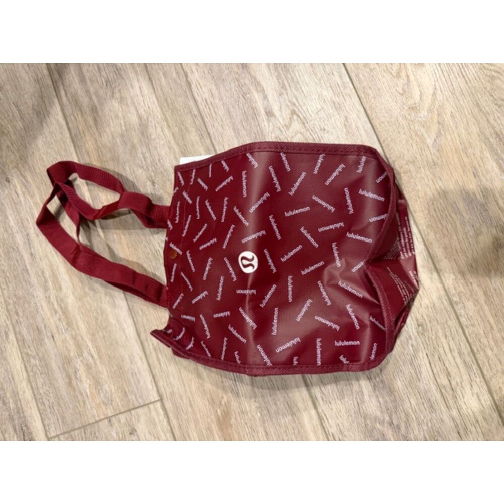 Lululemon shopping bag small red | Christmas version